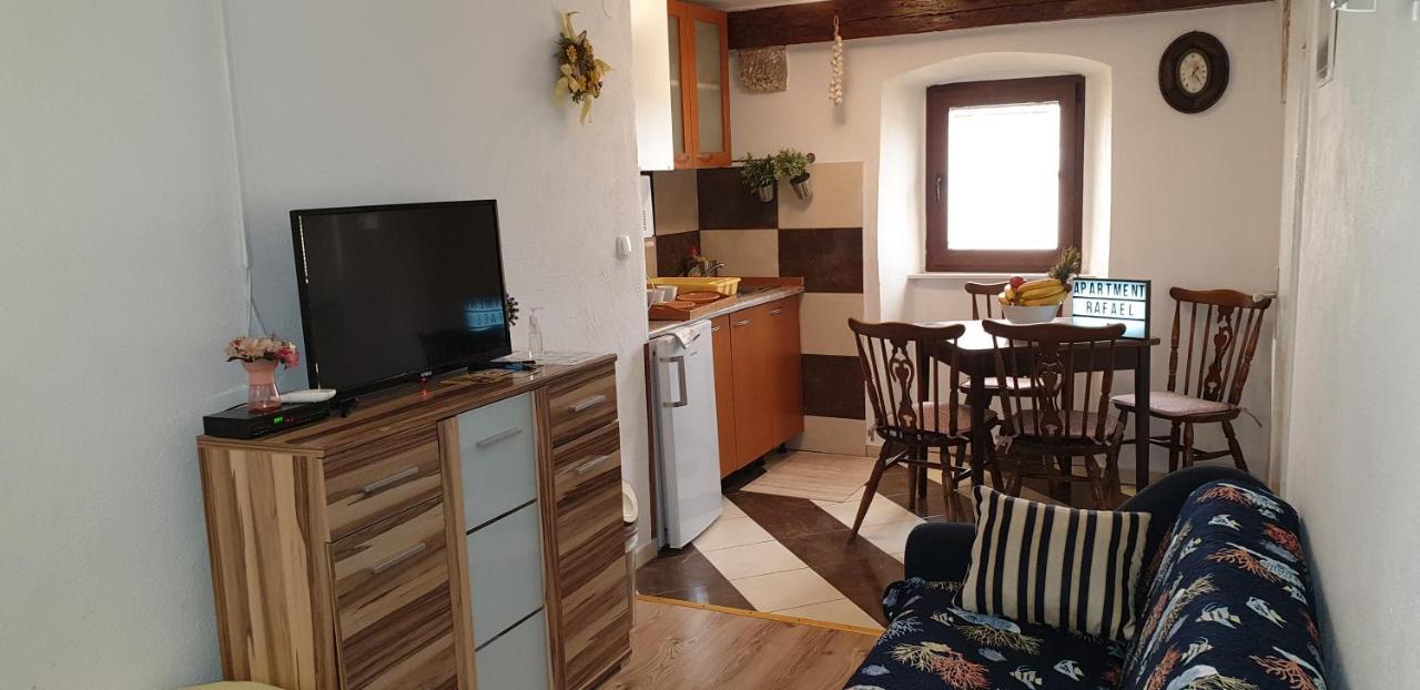 Apartment Rafael Senj  Exteriér fotografie